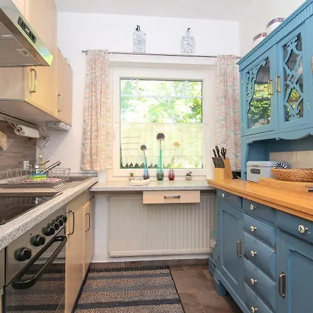 Giselas-grachtenblick * غريتسيل