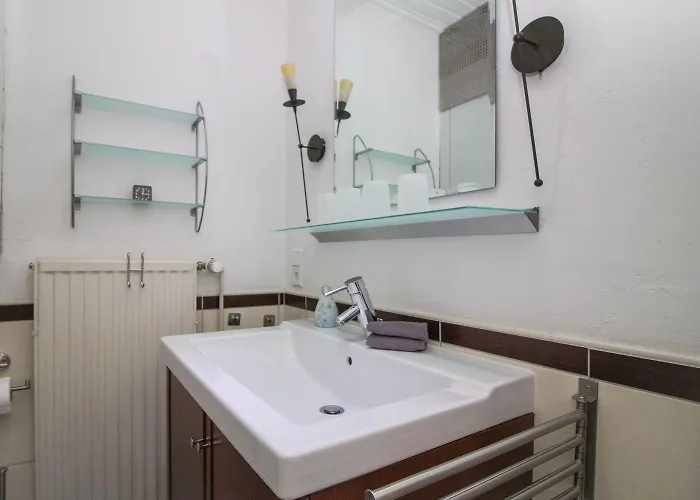 Giselas-grachtenblick * Greetsiel